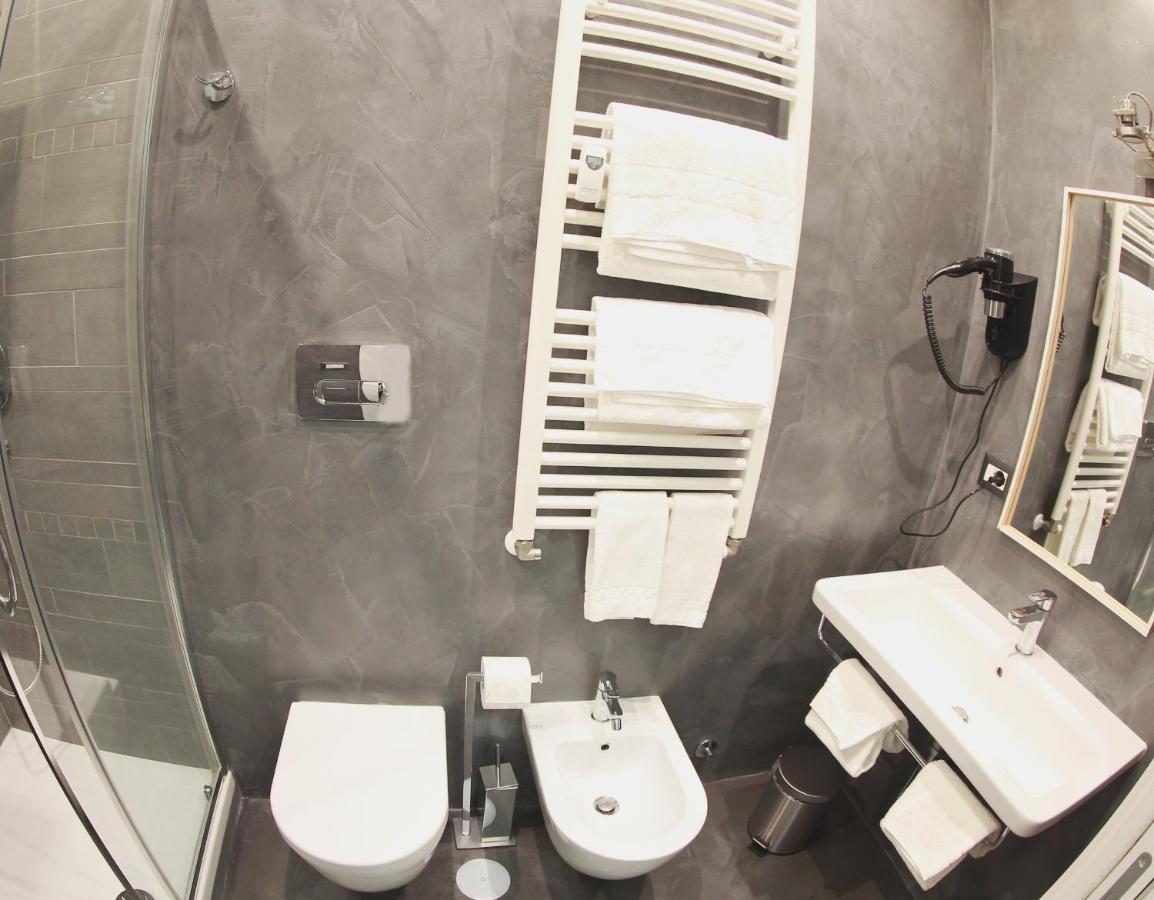 We Love Roma Guest House Guest house 2*