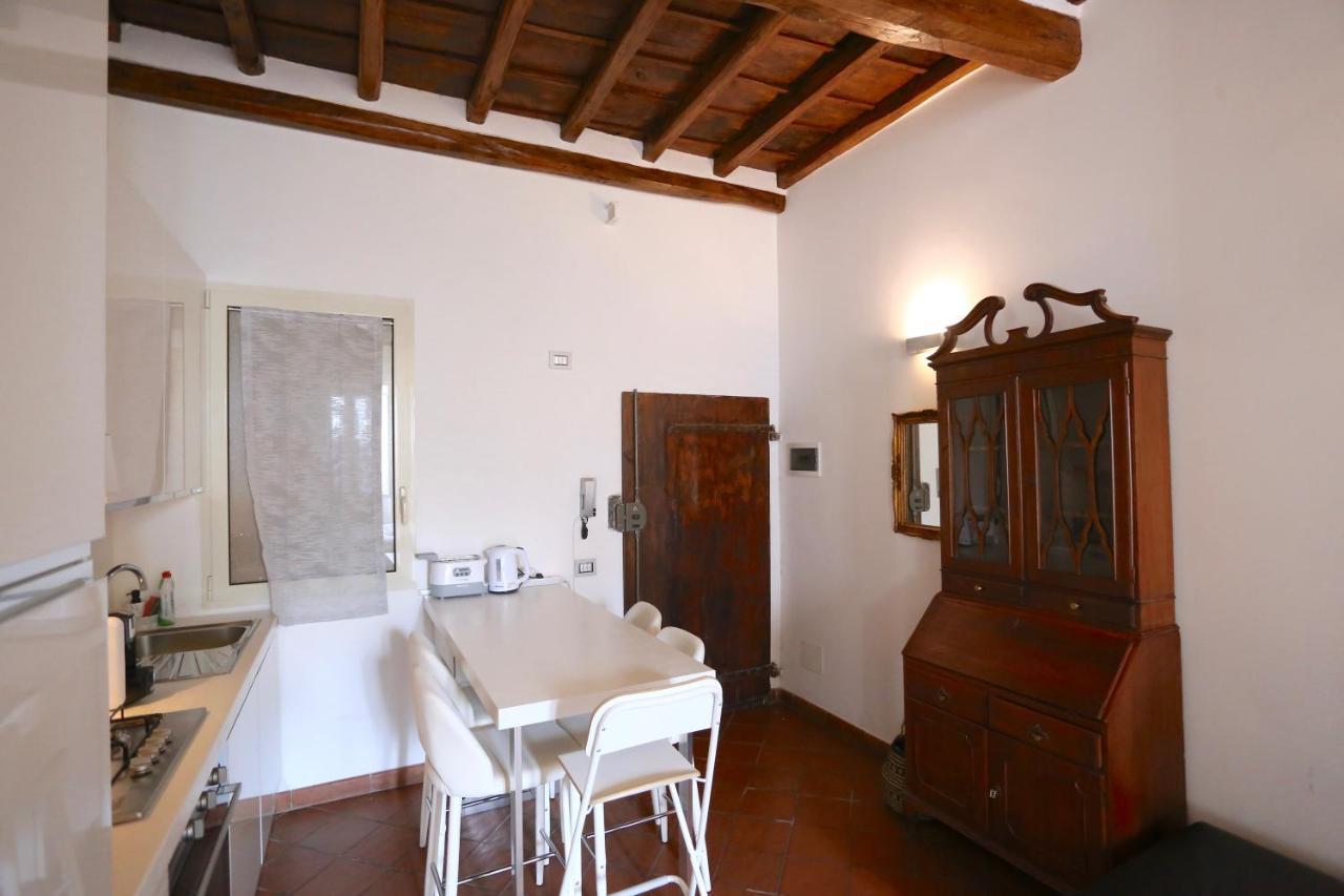 Apartment Benedetta 22 - Trastevere *