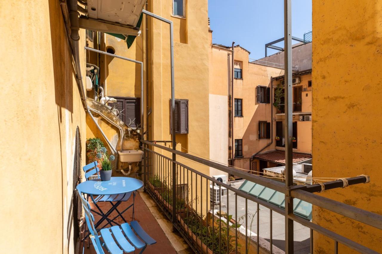 Iflat Unforgettable In Front Of Colosseum Apartment