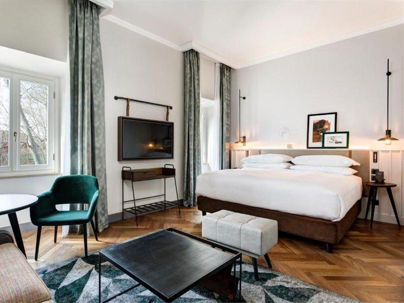 Doubletree By Hilton Monti 4* Rome