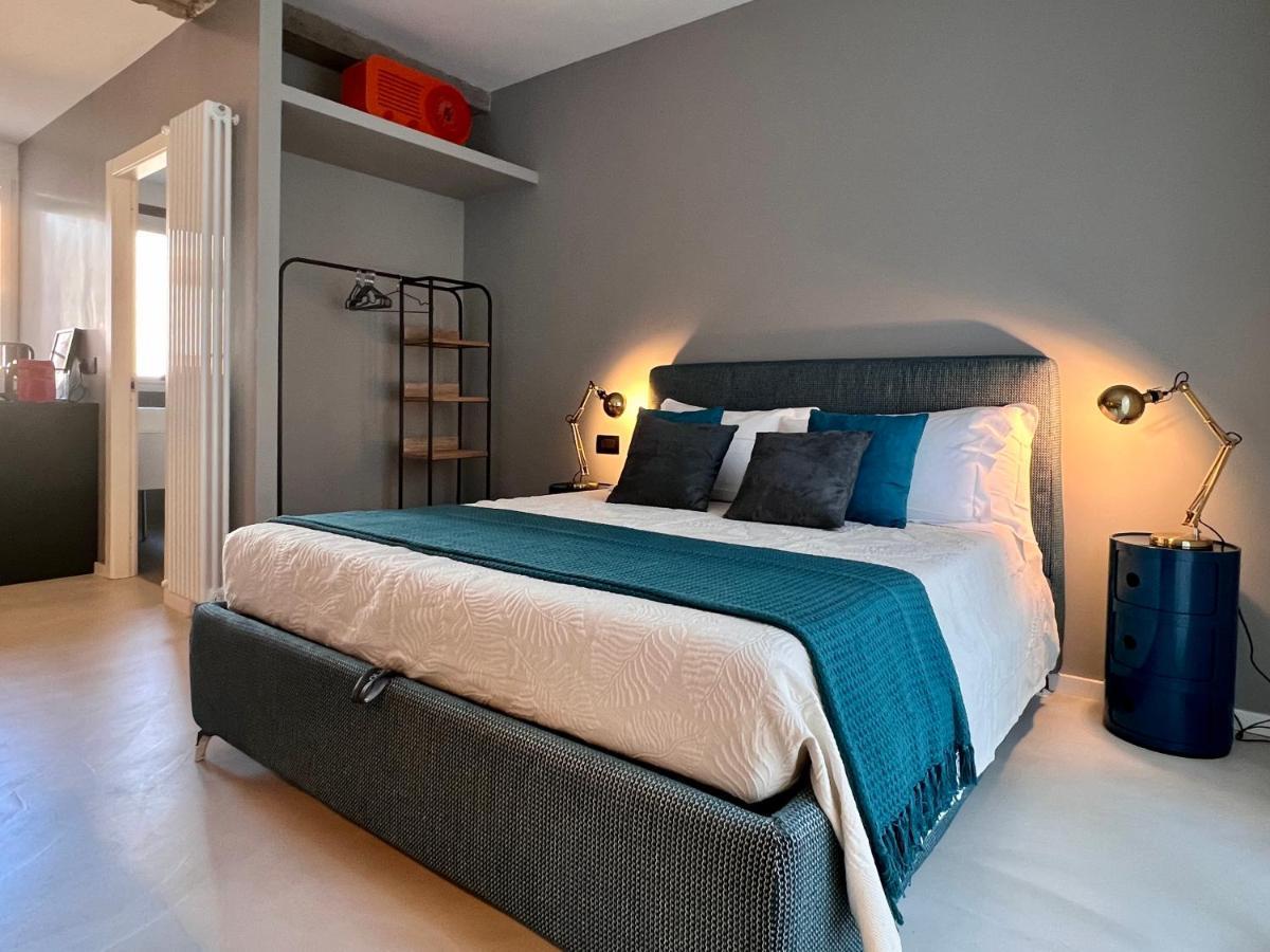 Appartamento Romeasyoulike - Magenta Loft