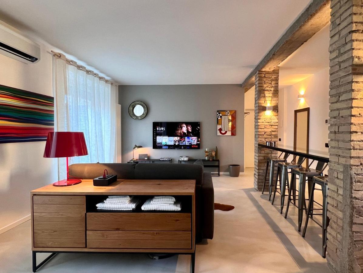 Appartamento Romeasyoulike - Magenta Loft *