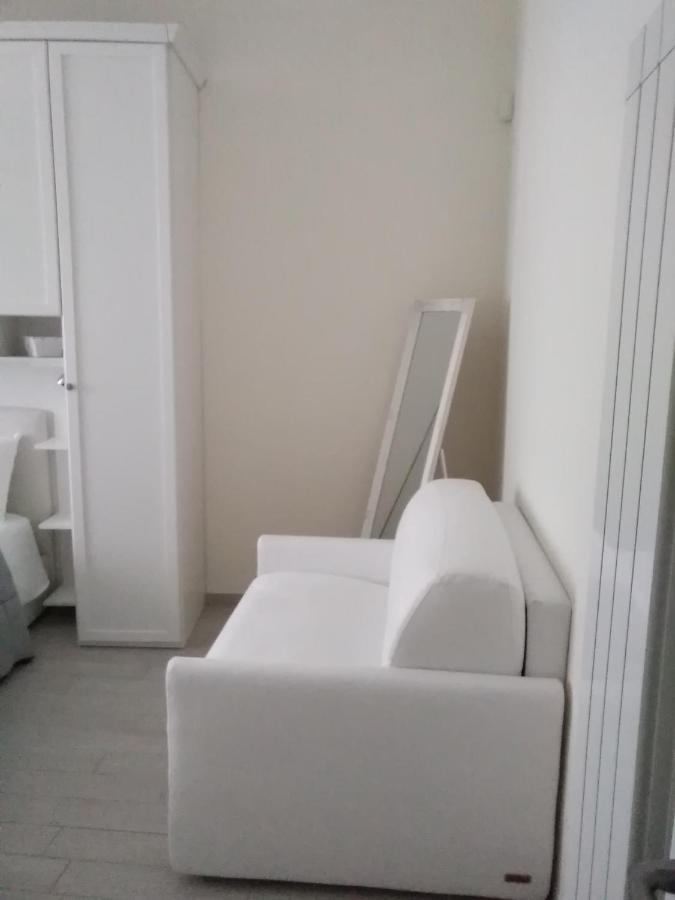 La Casa Di Ludovica All'appio Latino Appartamento Roma