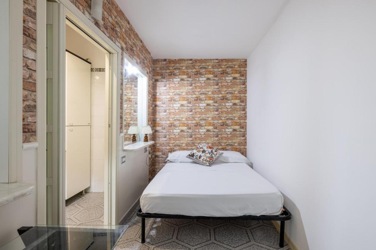 Apartment Piazza Di Spagna 5 Stelle Navona Apartament