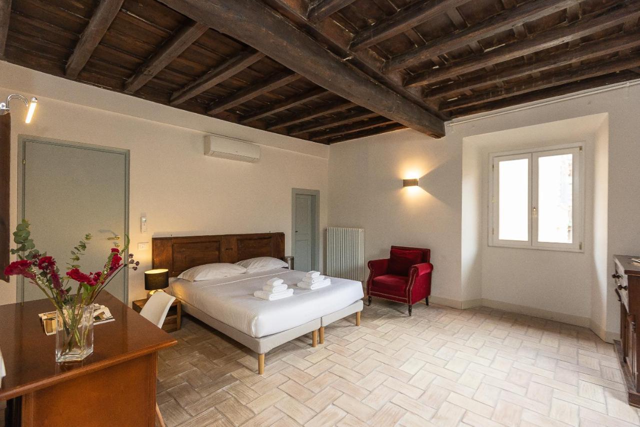 Historical - Arco Dei Banchi Apartment