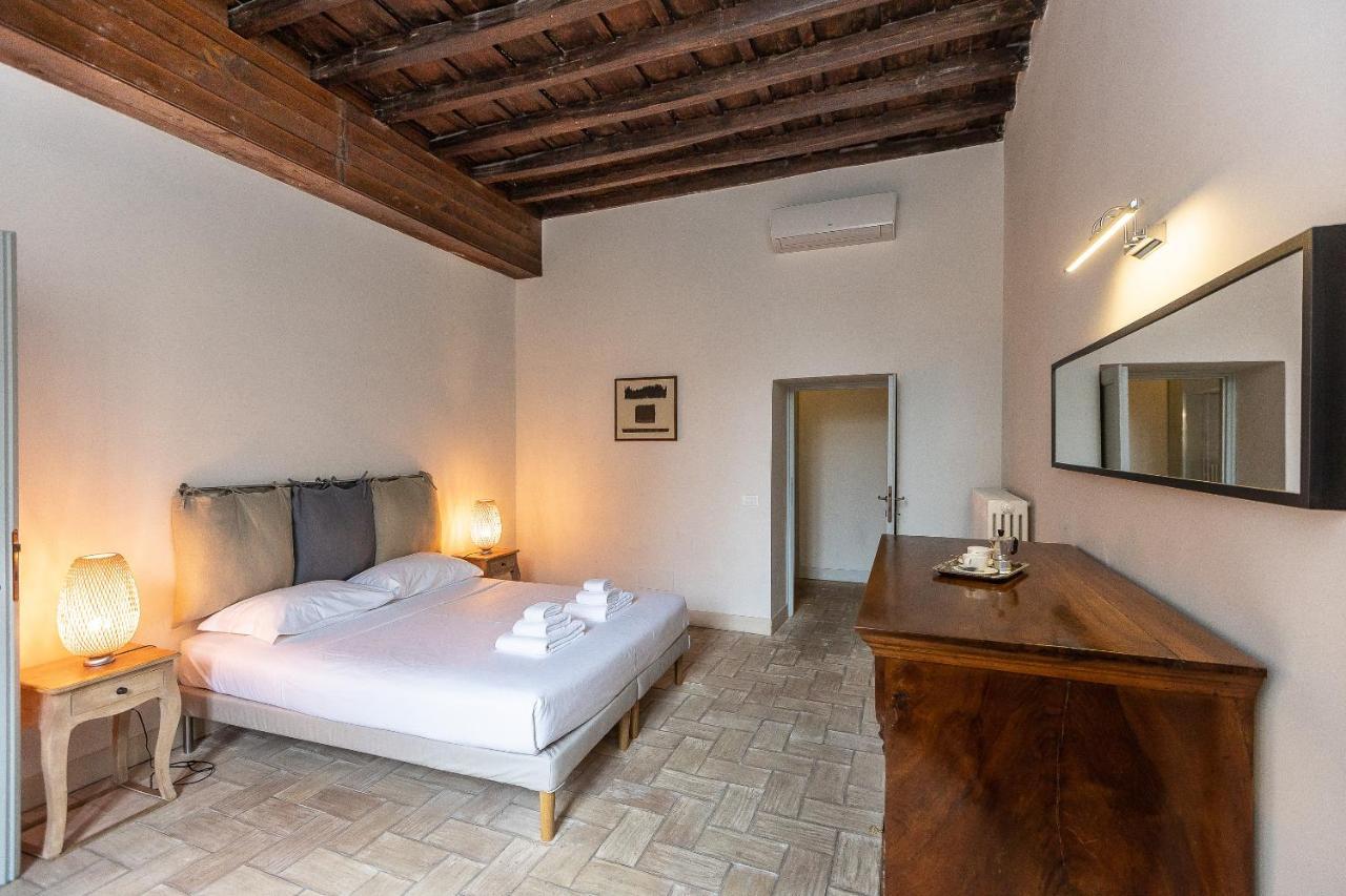 Historical - Arco Dei Banchi Apartment *
