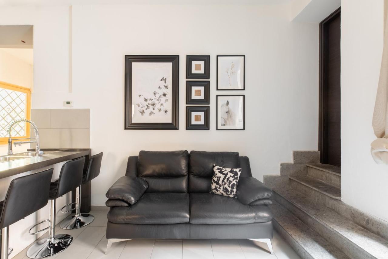 Iflat Monti Elegant With Terrace Apartment *