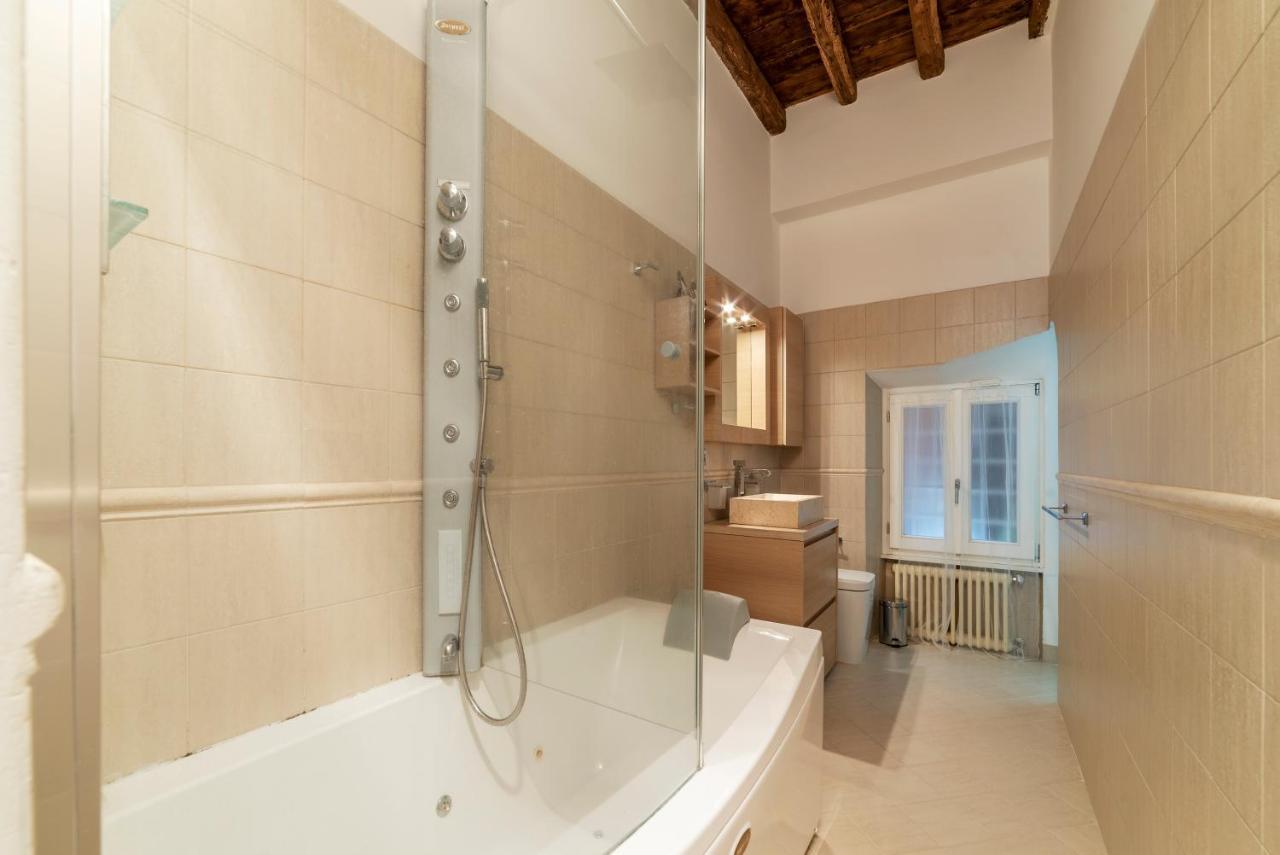 Pantheon Luxury Apartment *