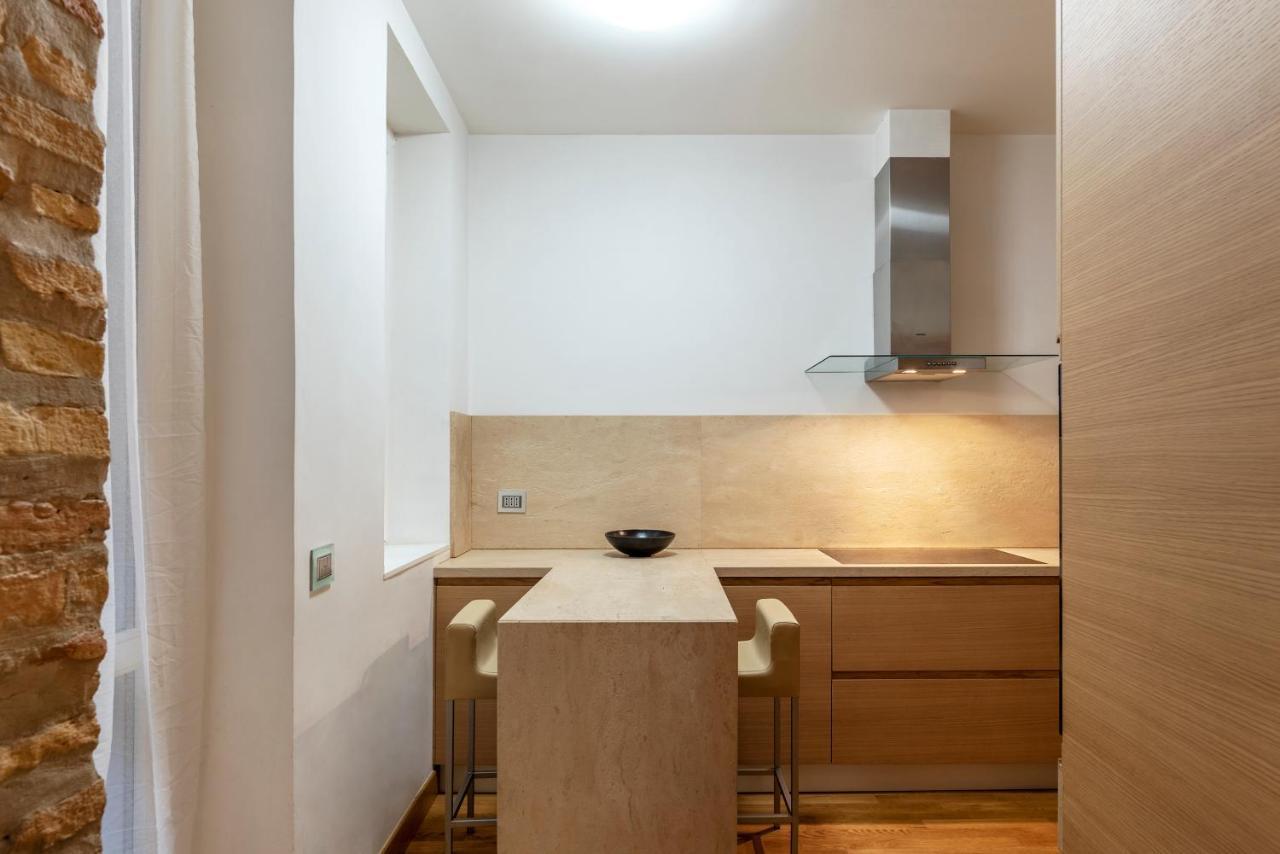 Apartment Pantheon Luxury Apartment
