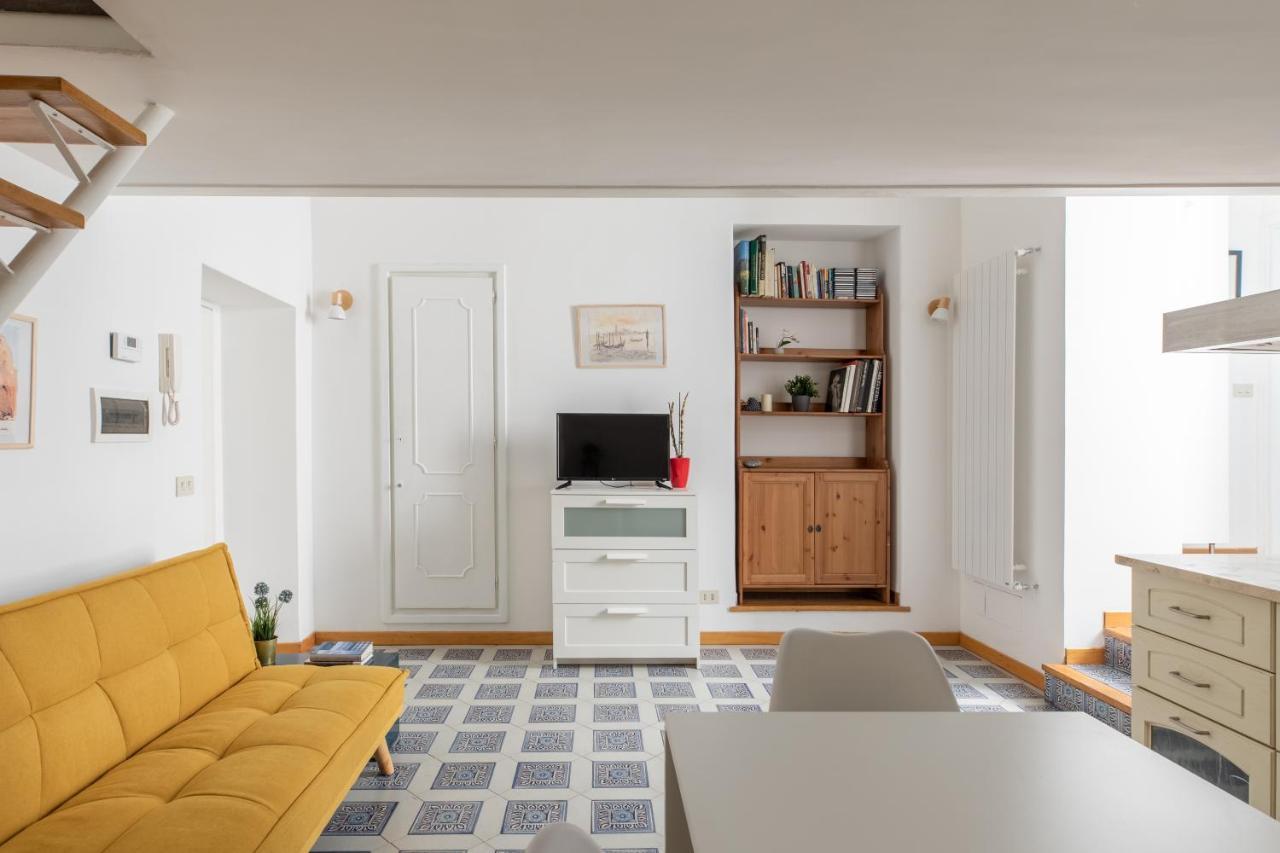 Iflat Yellow Monti Apartment *