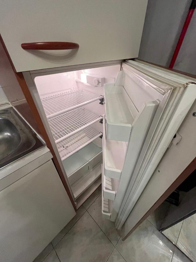 Affitto Due Camere, Due Bagni In Apartment Rome