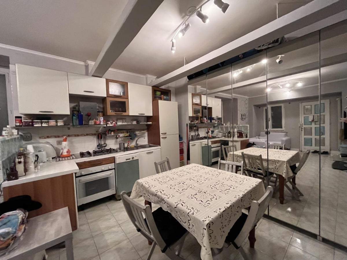 Affitto Due Camere, Due Bagni In Rome