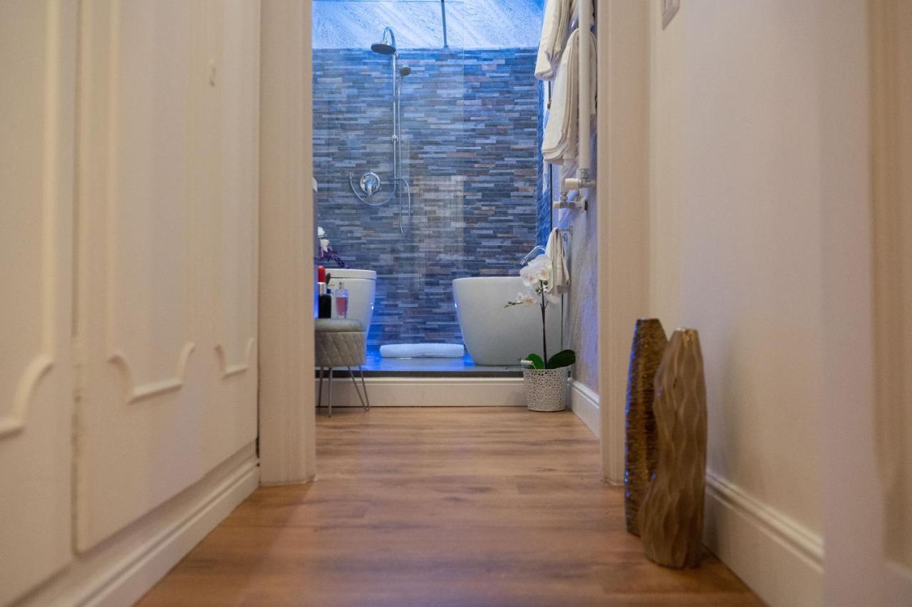 Apartment Pantheon Chic *