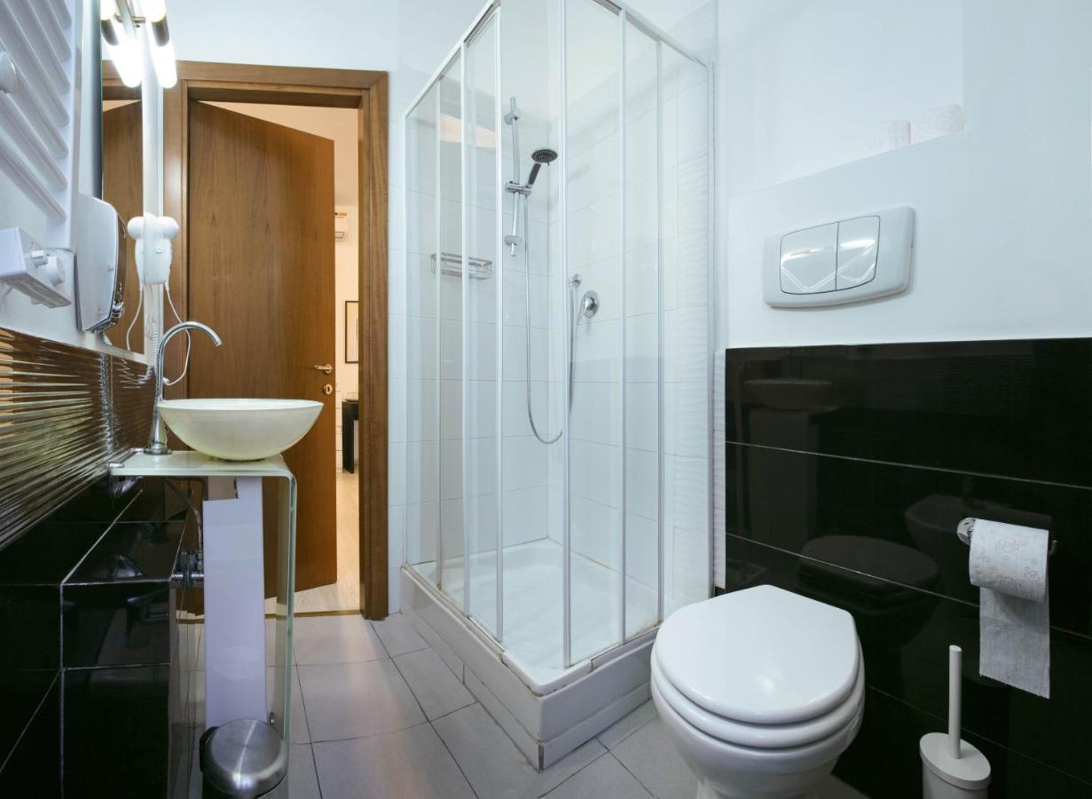 Lorenzo's - Vatican Guest house