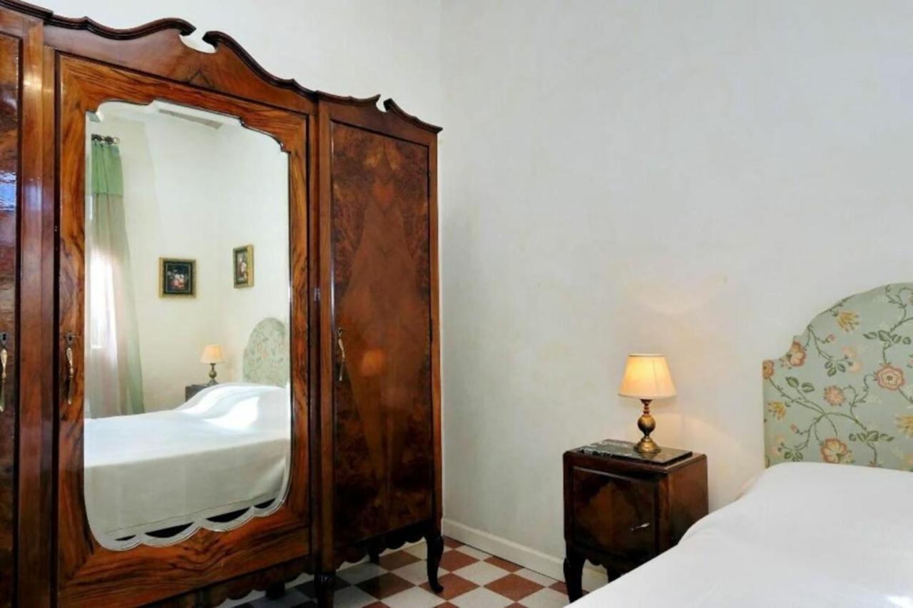 Apartment Borgo Vittorio Rome