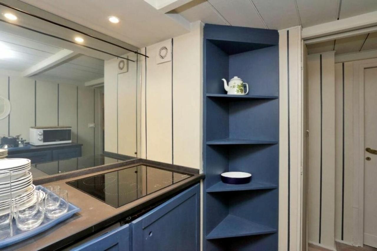 In Centre Via Gregoriana By Halldis Apartment