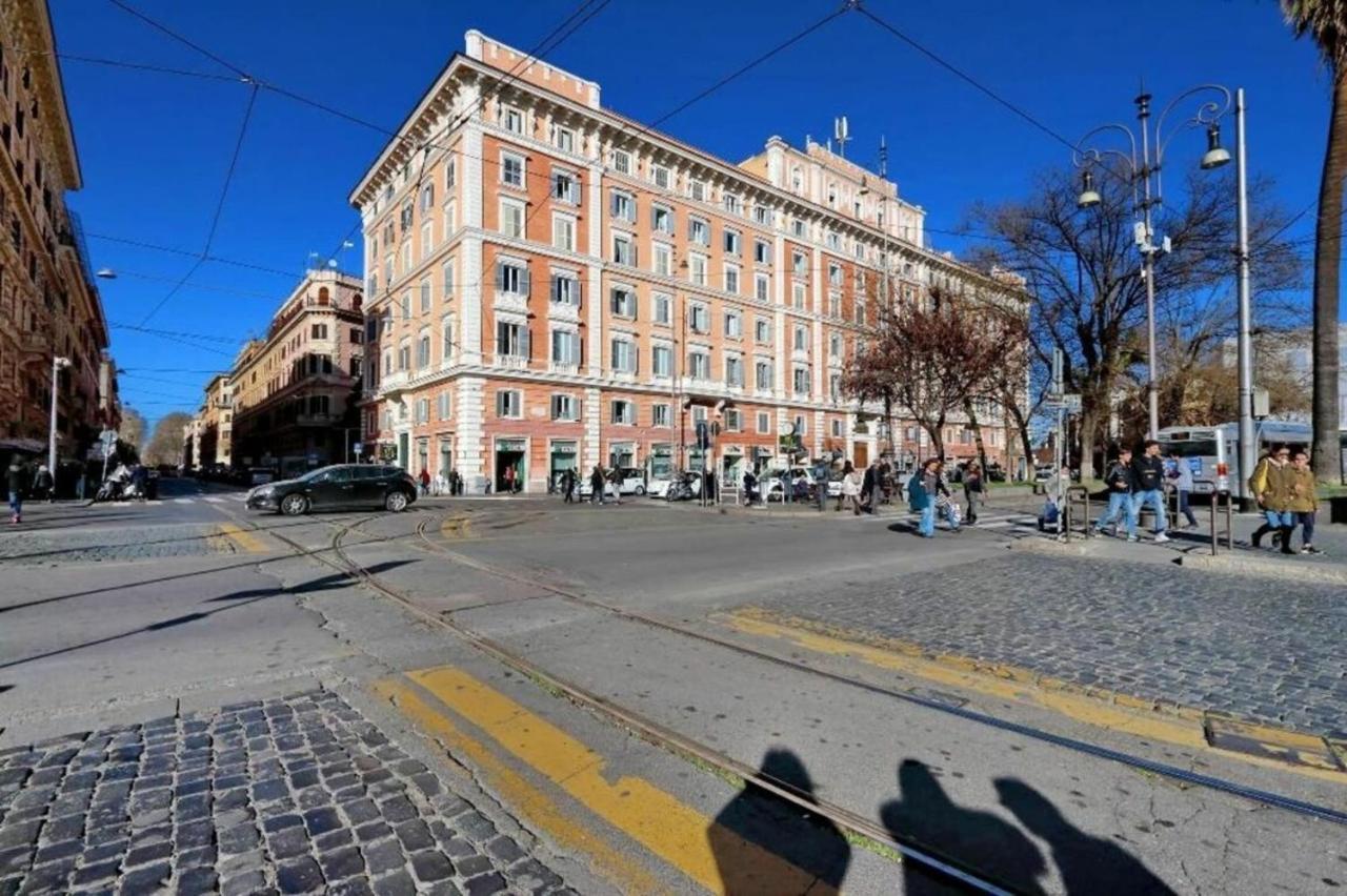 Apartment Borgo Vittorio Rome