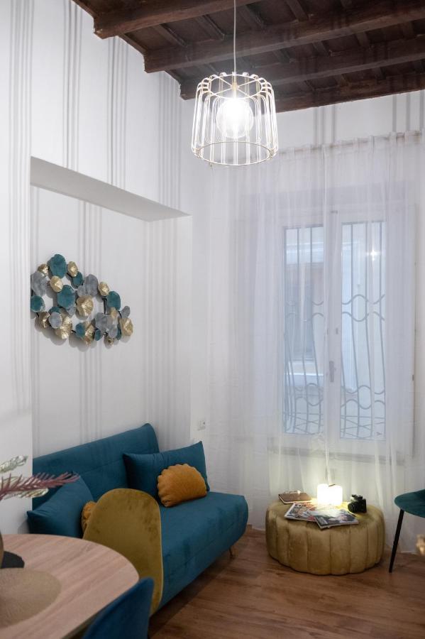 Pantheon Chic Apartment Rome