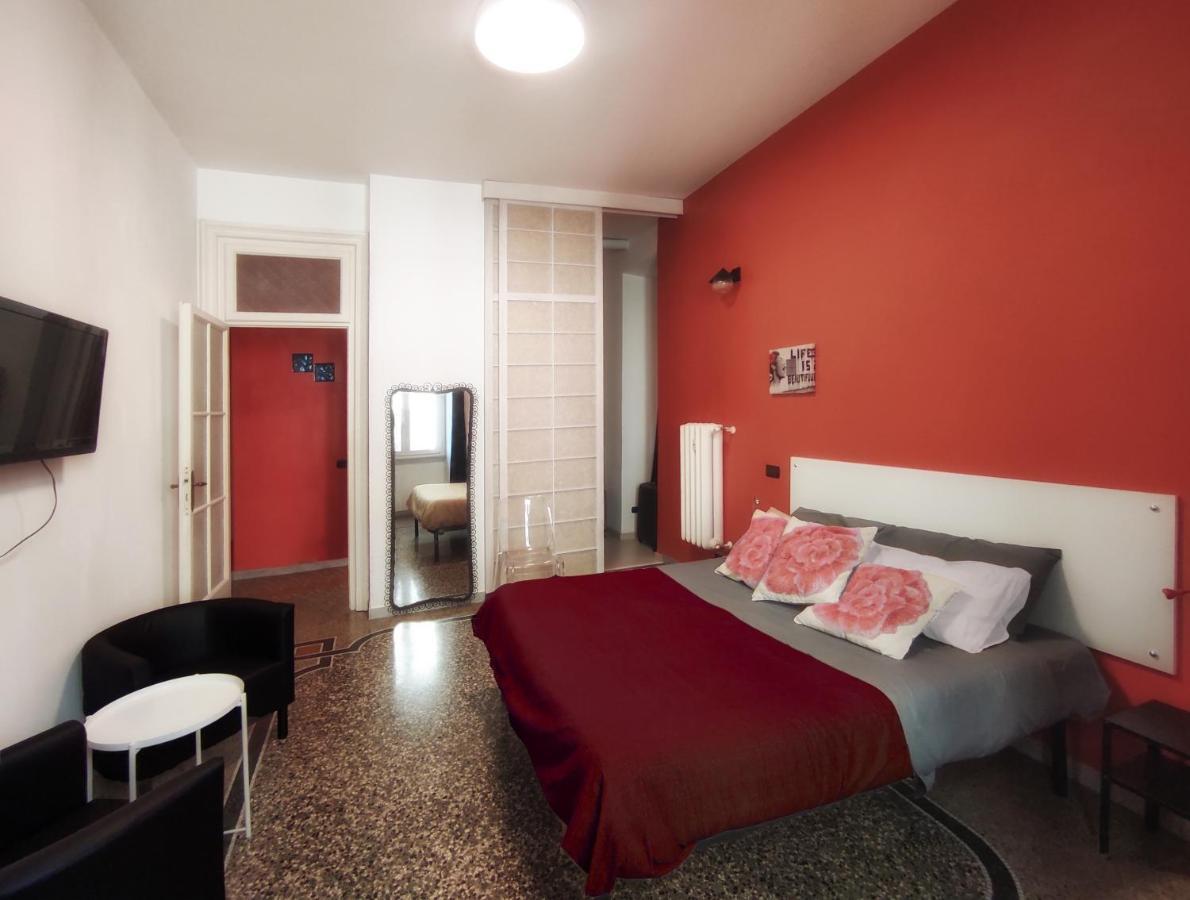 Locazione Turistica San Giovanni, Via Voghera Affittacamere *