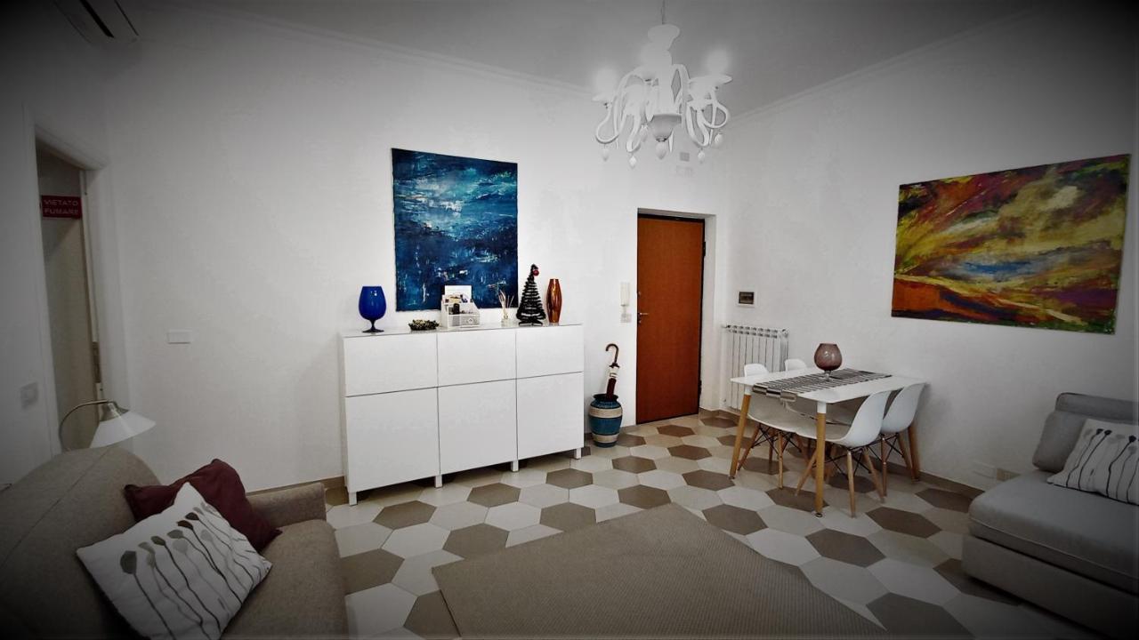 In Borgo Vittorio A Due Passi Da San Pietro Apartment *