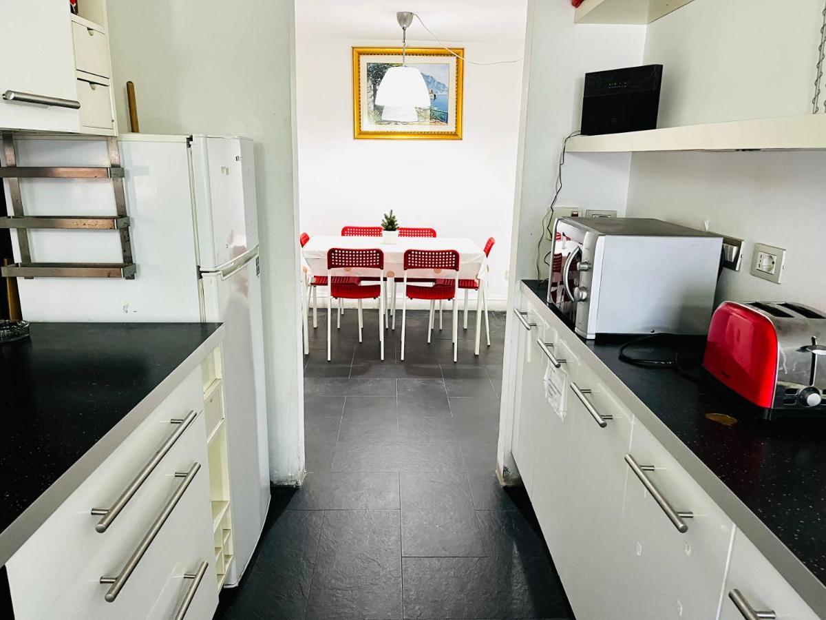 Holiday Guest house *