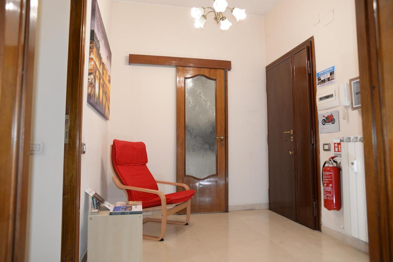 Emilios Entire Up To 7 People Guest house Rome