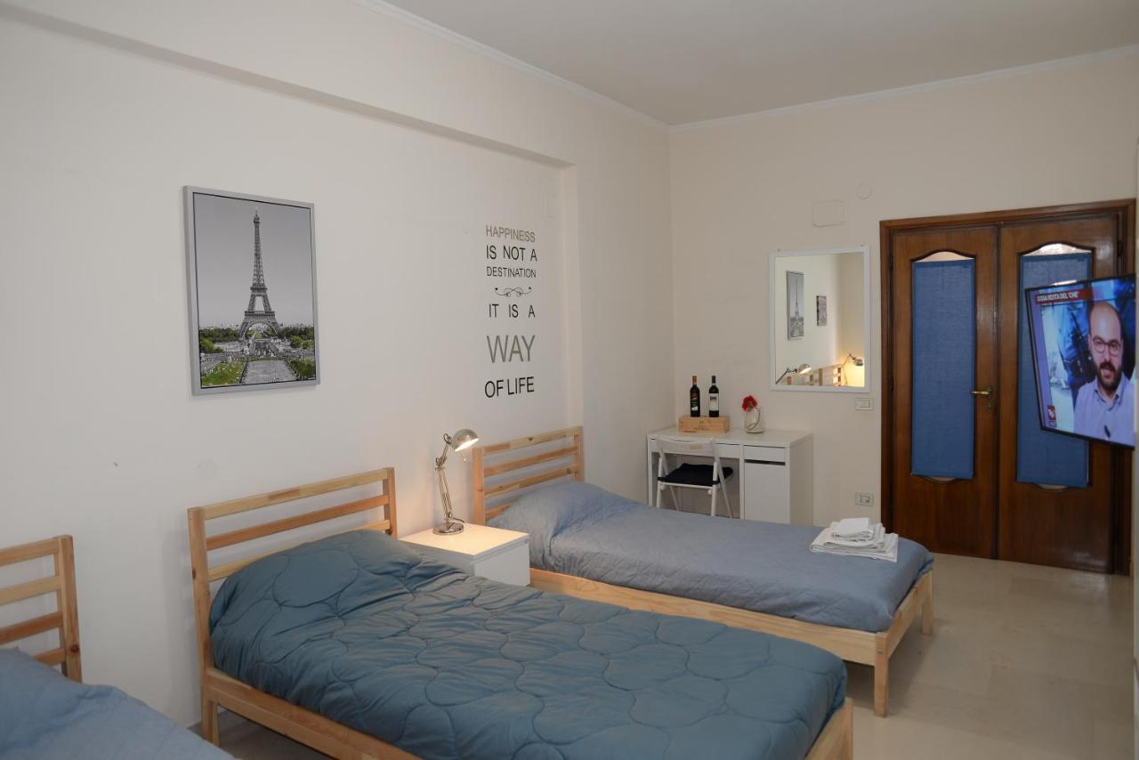 Emilios Entire Up To 7 People Guest house Rome