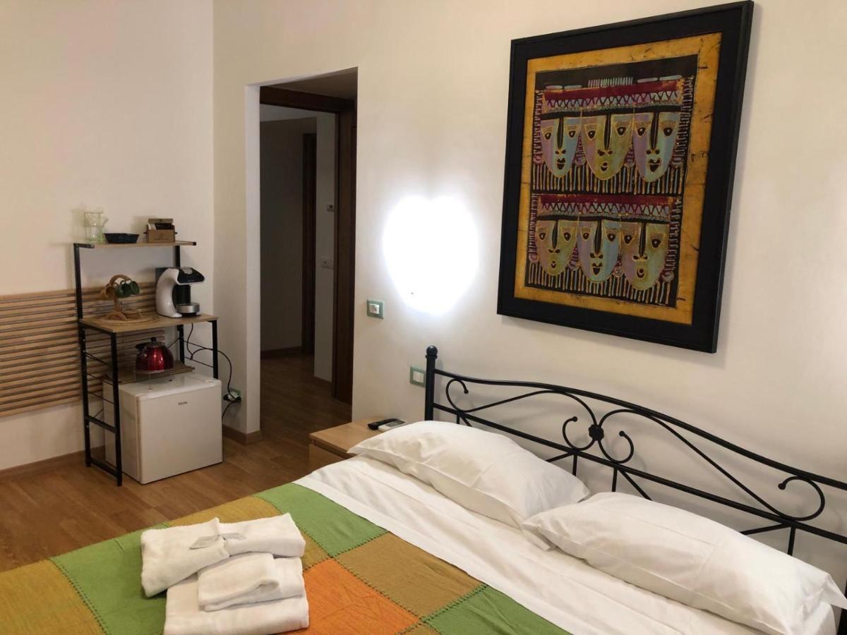 Maison Vaticana Rome