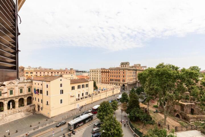 Apartment Elegant Aparment Vittorio Center Rome