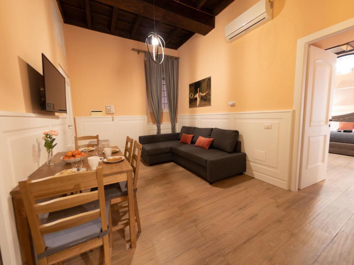 The Rent - Near Fontana Di Trevi Apartment *