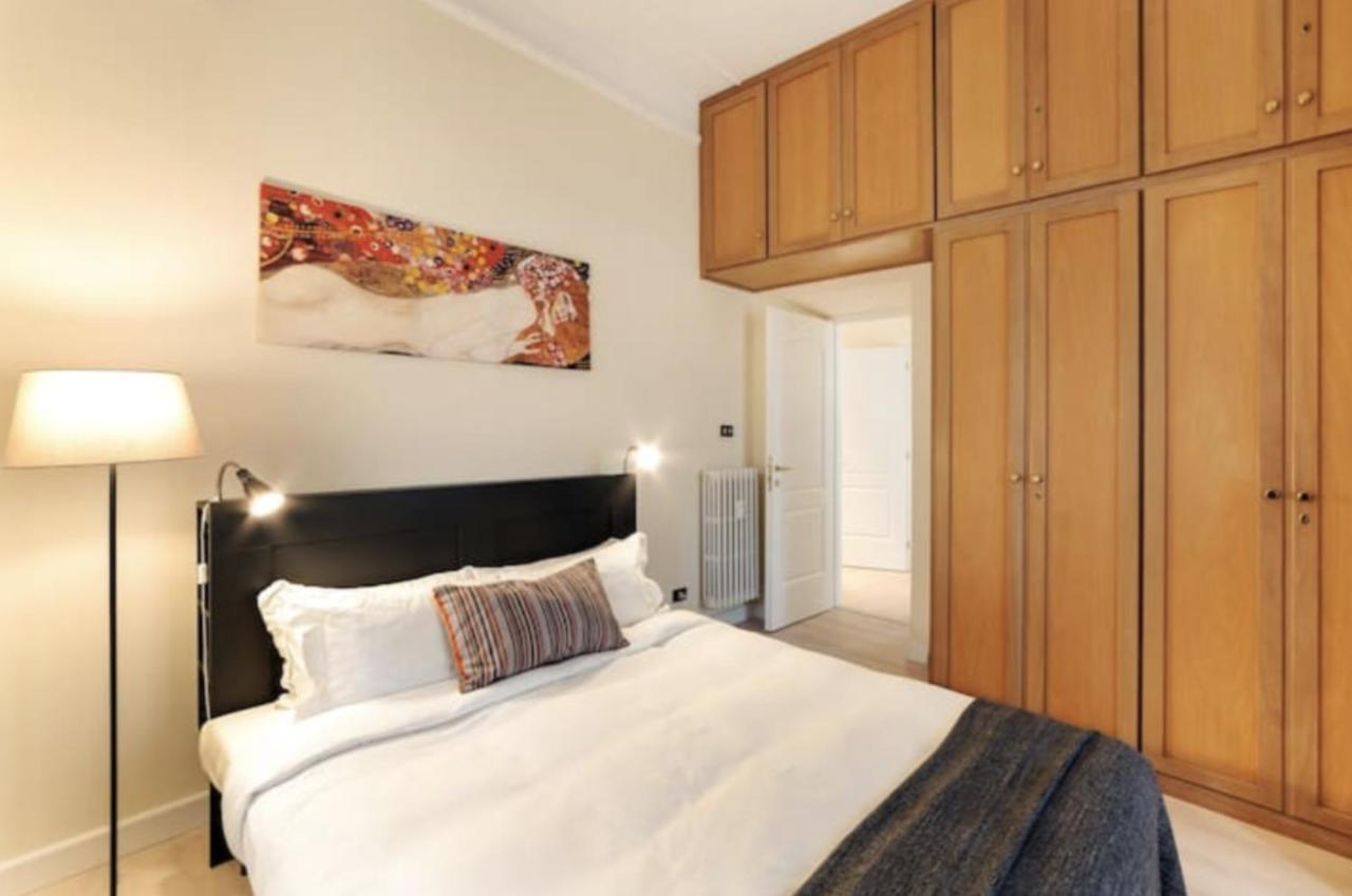 Apartment Sunny Flat In Elegant Building Close To Colosseum Rome