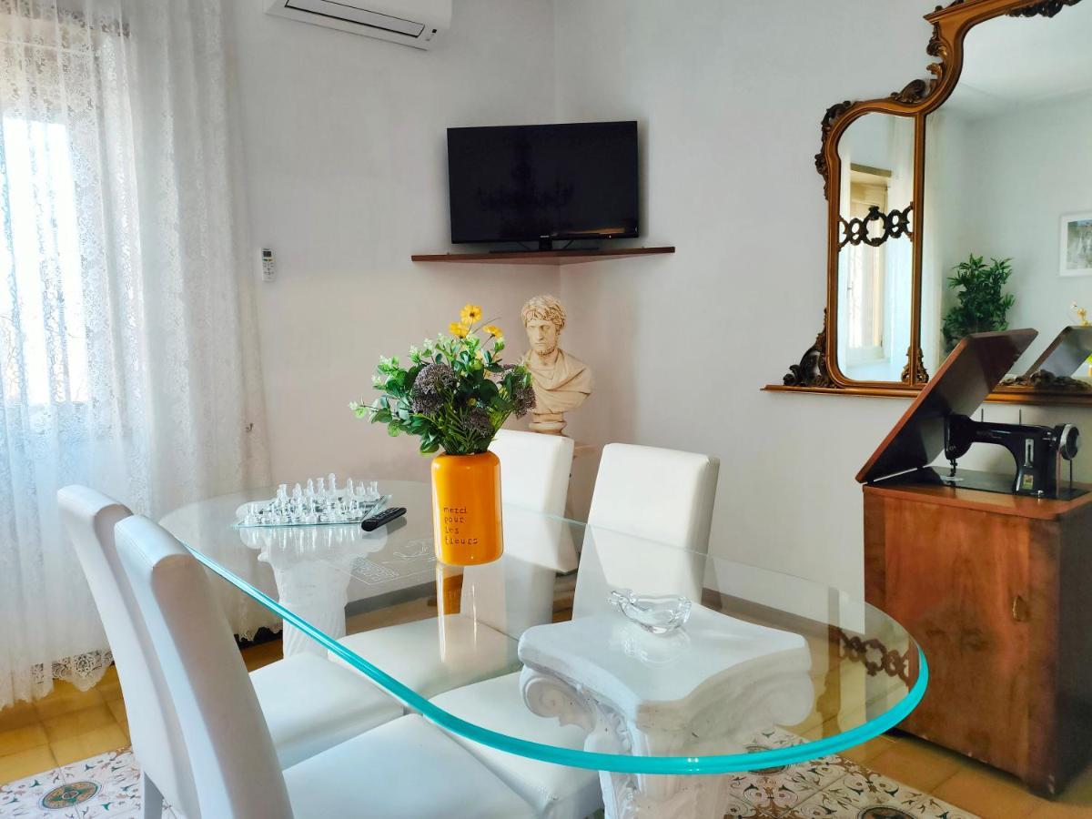 Non Ti Scordar Di Me - Granny's House Apartment