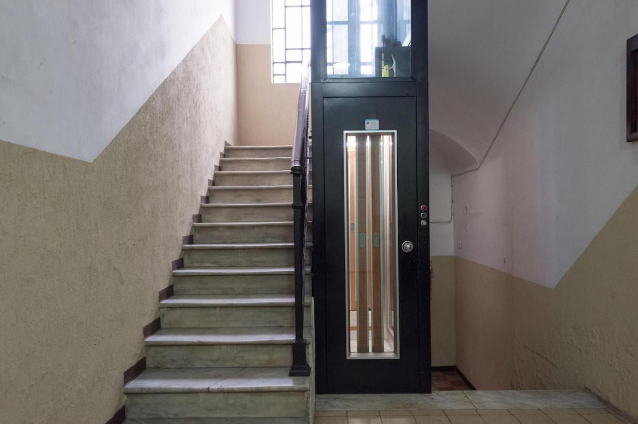 Trastevere Glorioso Marble 1 Bedroom Studio *