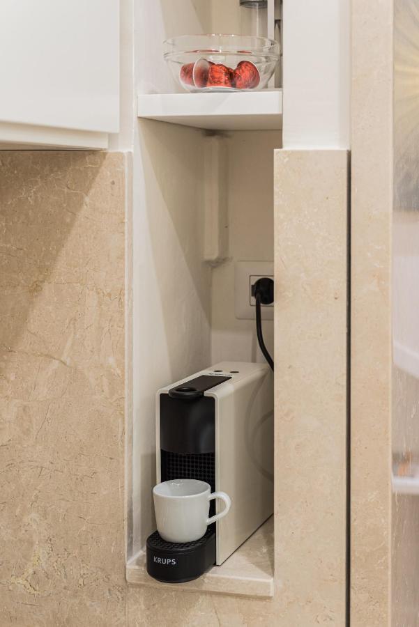 Frattina 35 Apartment Rome