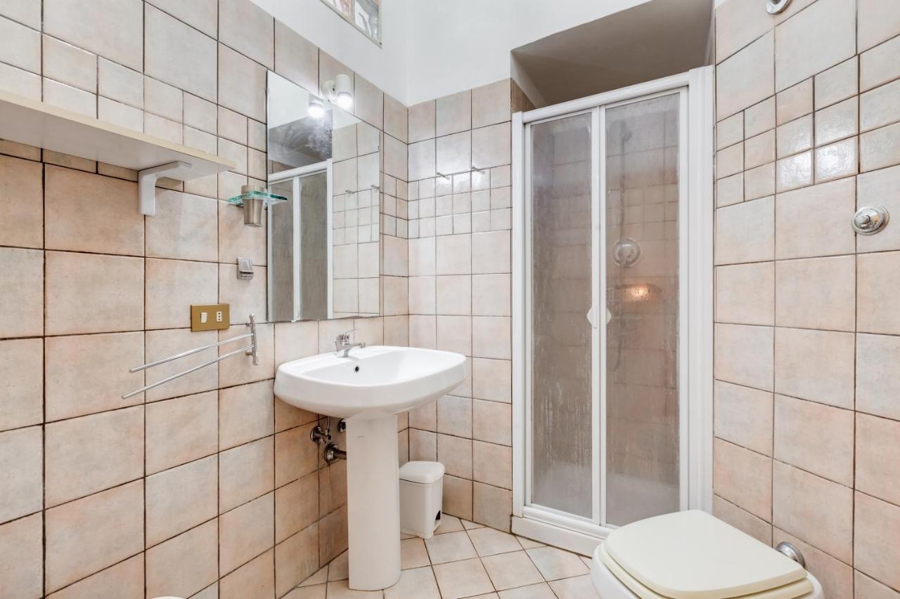 Con 3 Da Letto E 2 Bagni Vicino Al Vaticano Rome