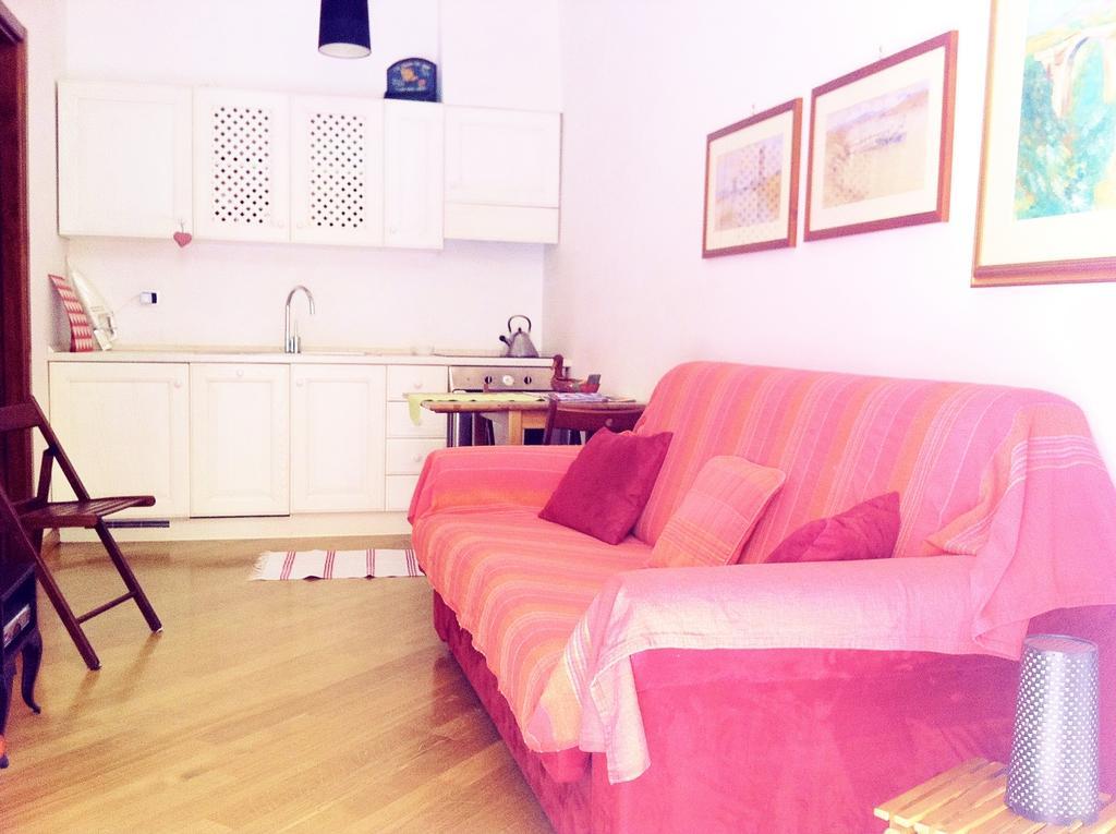 Cisterna Apartment Rome