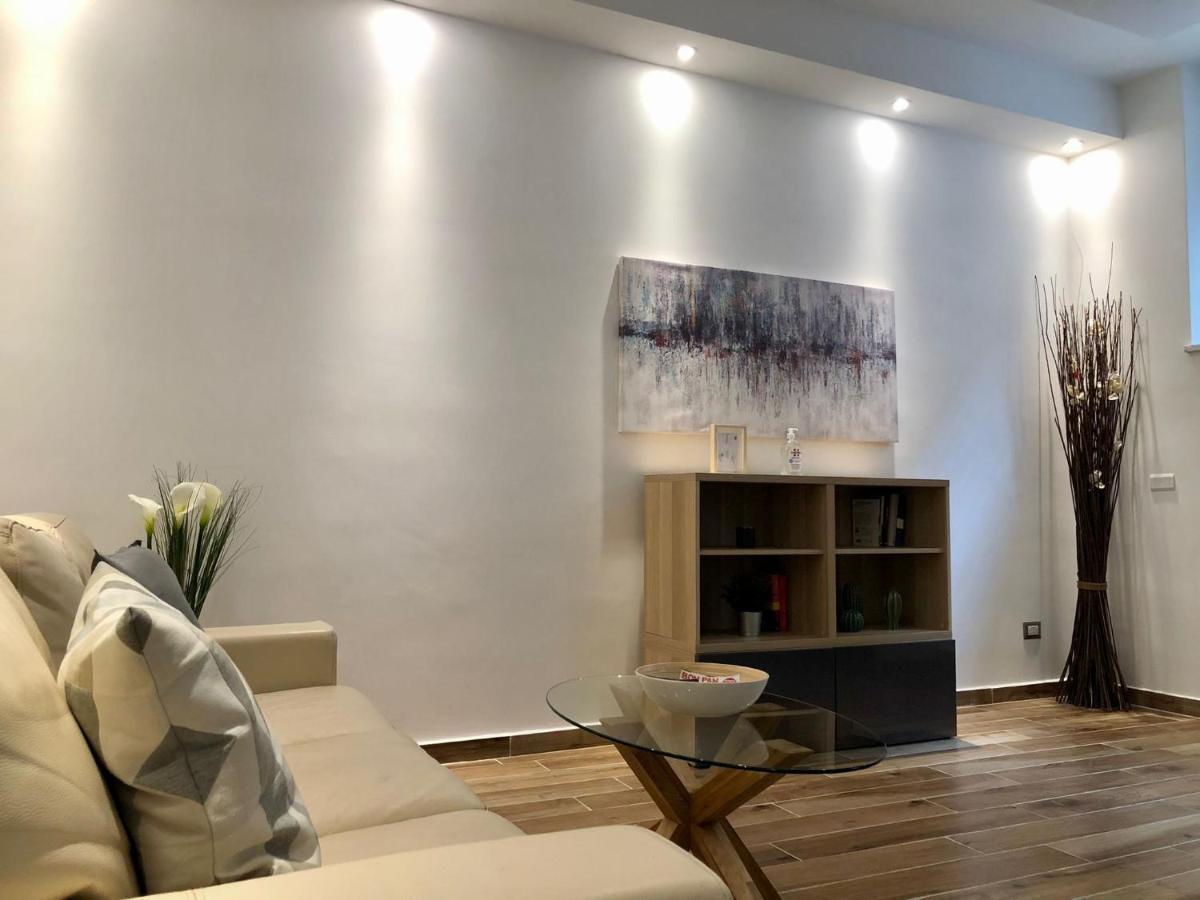 Casa Mia Metro A 100mt Apartment Rome