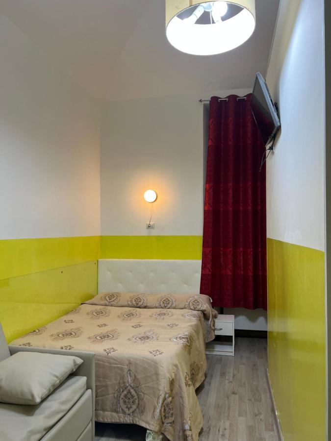 Roma Guest House Affittacamere *