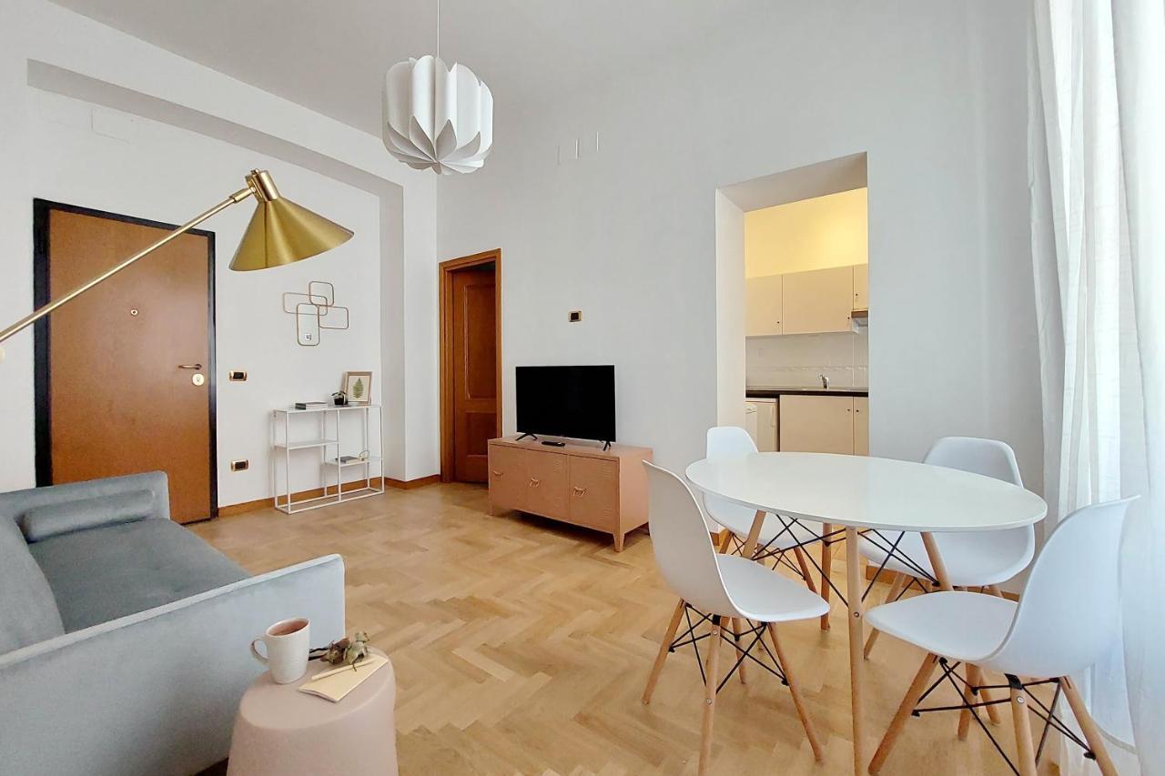 Take Me - Forum Apartment Rome