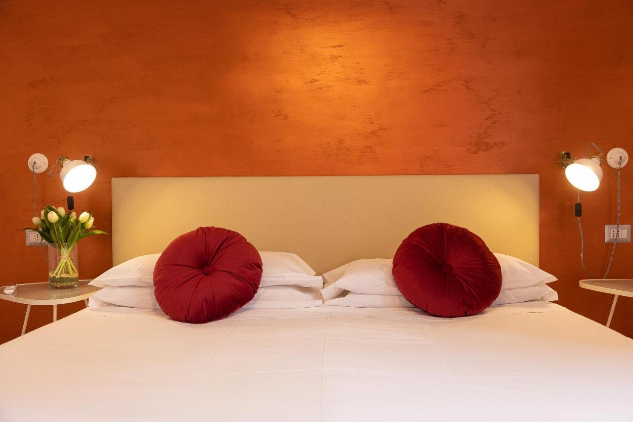 Apartment Lovely New Via Genova Rome