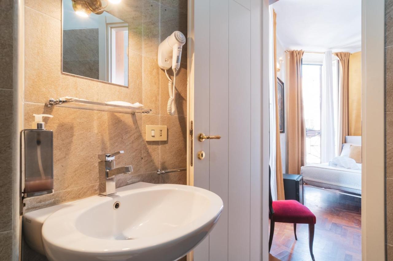 Golden Piazza Di Spagna Guest house 3*