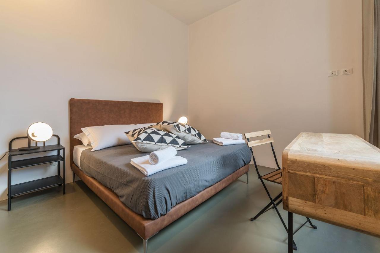 Iflat Esquilino Industrial Loft Apartment *