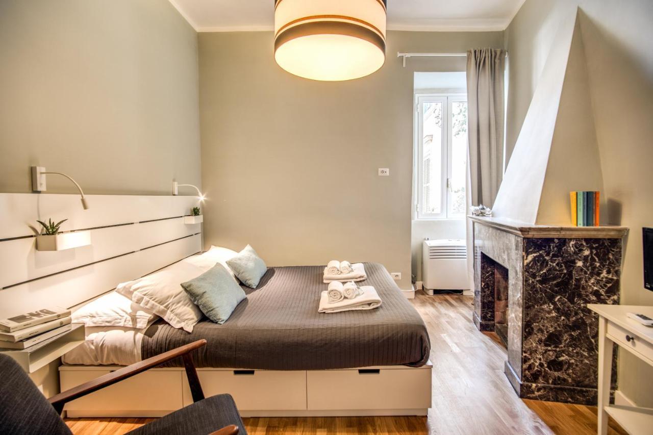 Rr Campo Dei Fiori Apartment Rome