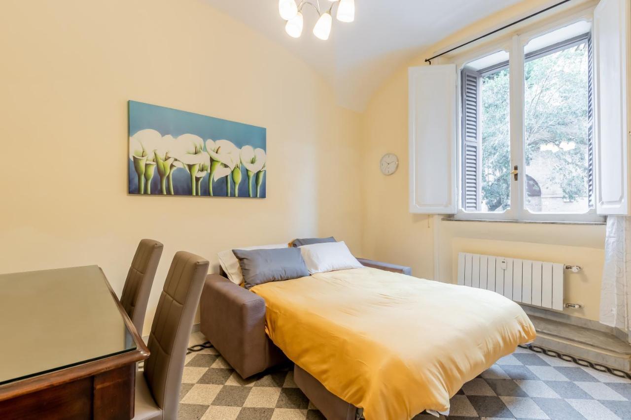 Casa Angelica Colle Oppio / Colosseo Apartment