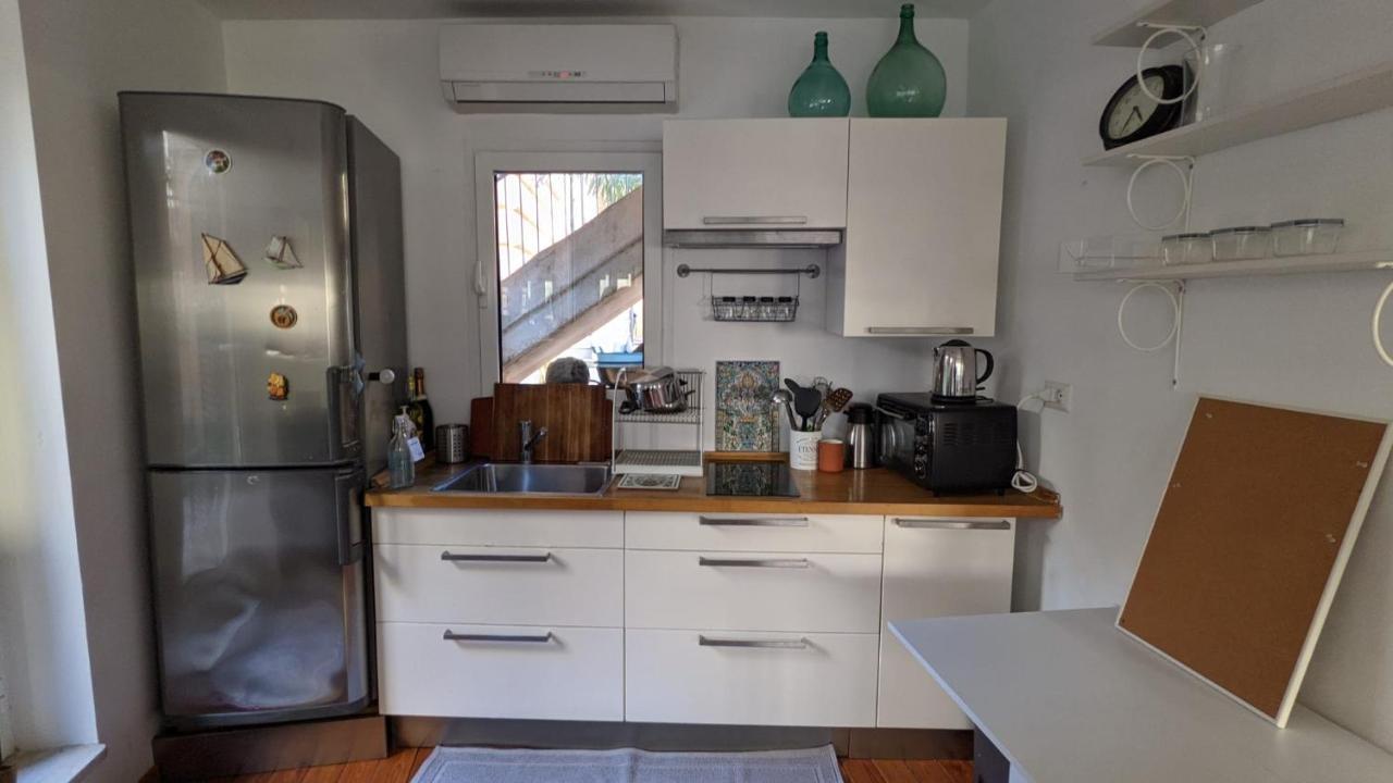 Apartment Cosy 1-bed Studio In *