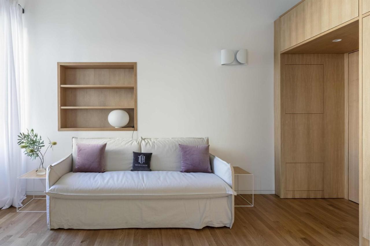 Apartment Bbhome Design Near Spanish Steps