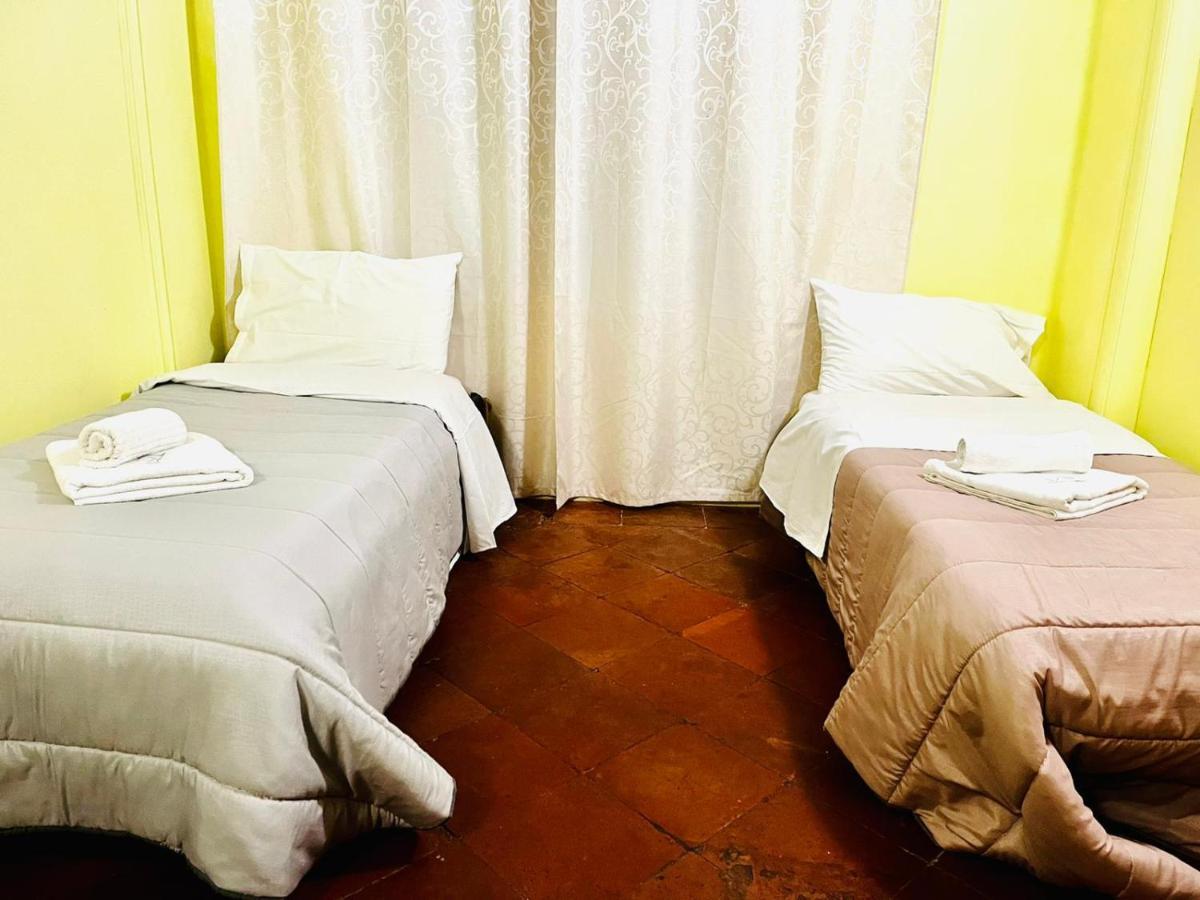 Holiday Guest house *
