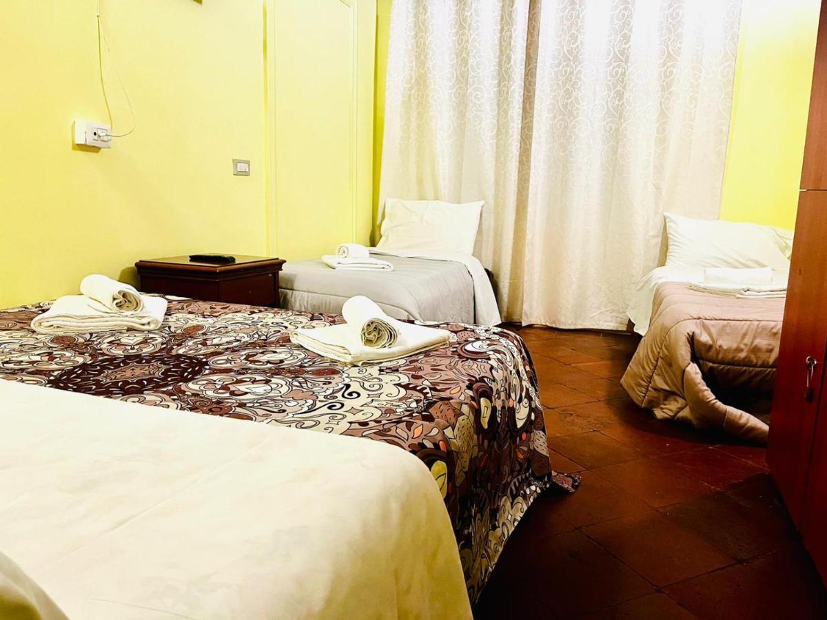Guest house Holiday *