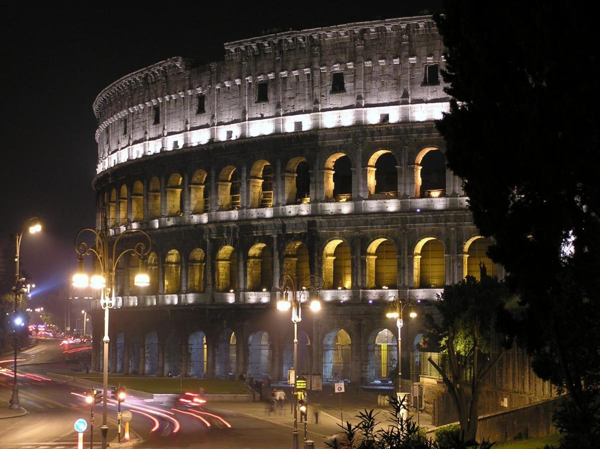 Casa Angelica Colle Oppio / Colosseo * Rome