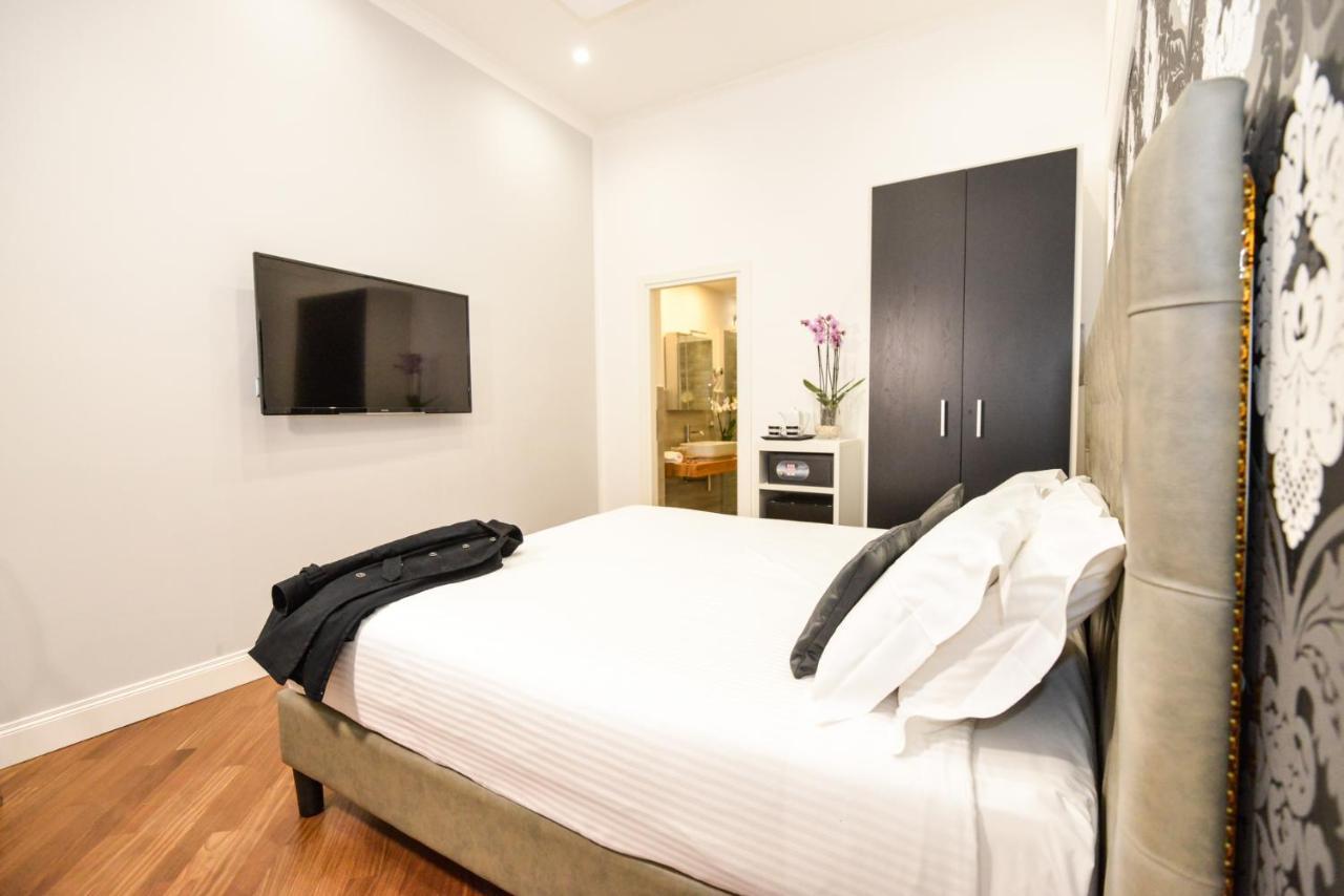 Navona Guest house *